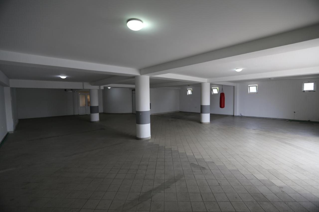 אוטייהא Kapriz Apartments מראה חיצוני תמונה